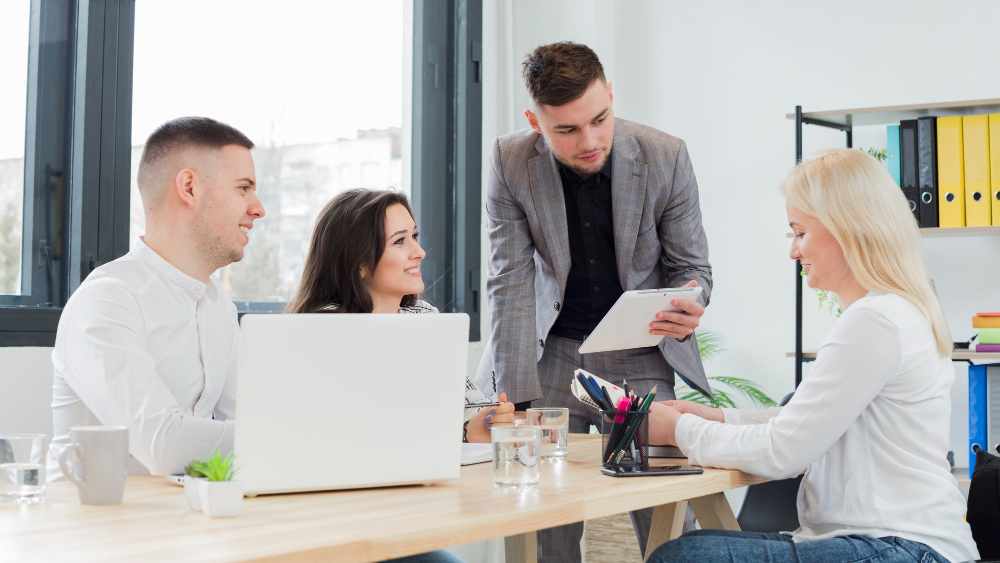 HR professional building a culture of continuous learning and development